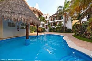 thumbnail: Outdoor pool