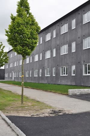 thumbnail: Exterior