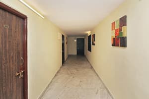 thumbnail: Hallway