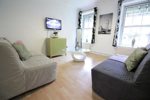 thumbnail: Living room