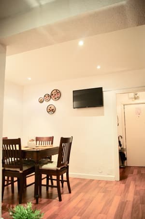 thumbnail: In-room dining