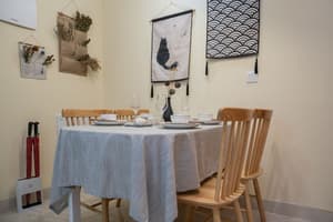 thumbnail: In-room dining
