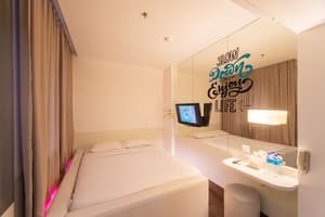 thumbnail: Room