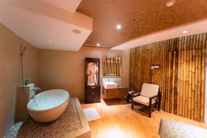 thumbnail: Spa