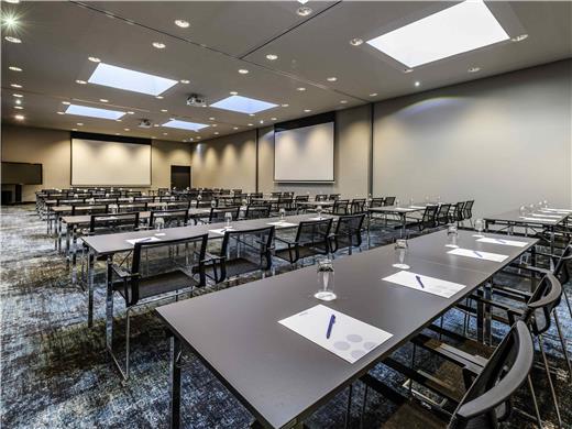 On-Site,Business/Events,Meeting Room