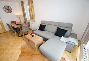 thumbnail: Living area