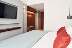 thumbnail: Room