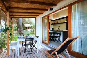 thumbnail: Terrace/patio