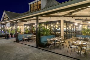 thumbnail: Restaurant