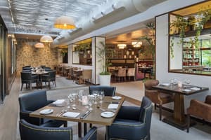 thumbnail: Restaurant