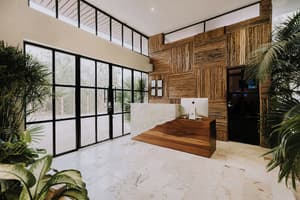 thumbnail: Bathroom amenities