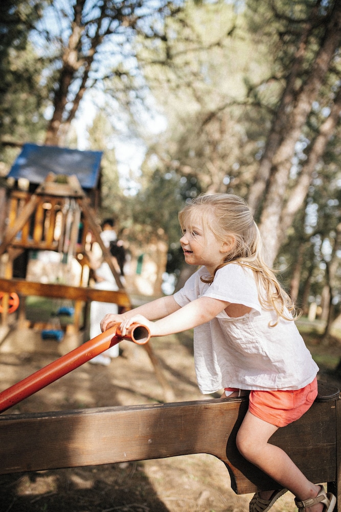 Children's play area - outdoor