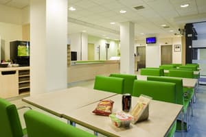 thumbnail: Breakfast area