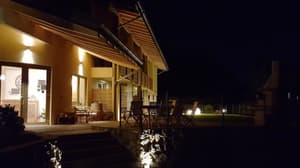 thumbnail: Exterior