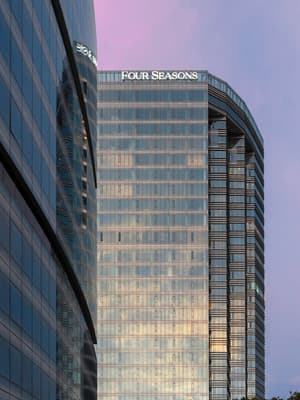 thumbnail: Exterior
