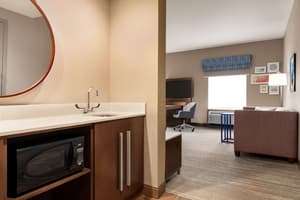 thumbnail: Minibar