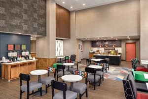 thumbnail: Breakfast area