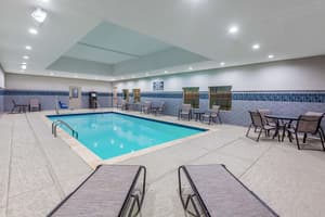 thumbnail: Pool