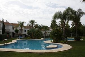 thumbnail: Outdoor pool