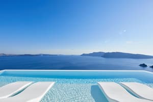 thumbnail: Infinity pool