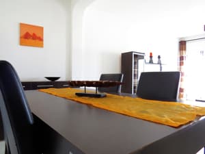 thumbnail: In-room dining