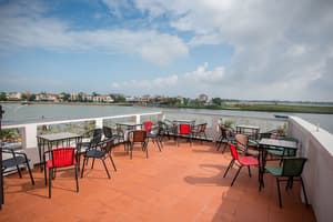 thumbnail: Terrace/patio