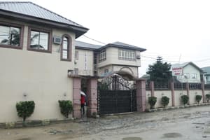 thumbnail: Exterior