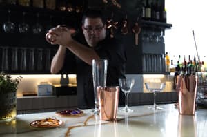 thumbnail: Bar