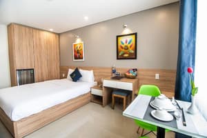 thumbnail: Room