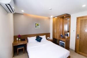 thumbnail: Room