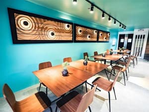 thumbnail: Restaurant