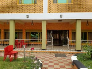 thumbnail: Exterior