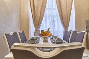 thumbnail: In-room dining