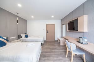 thumbnail: Room
