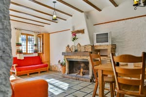 thumbnail: Living room