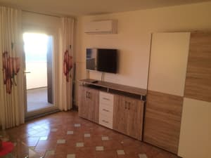 thumbnail: Living room
