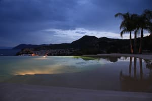 thumbnail: Rooftop pool