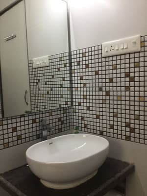 thumbnail: Bathroom sink