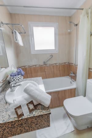 thumbnail: Bathroom