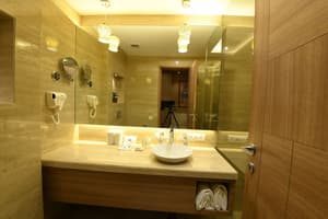 thumbnail: Bathroom