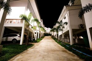 thumbnail: Balcony