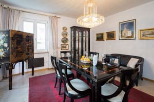 thumbnail: In-room dining