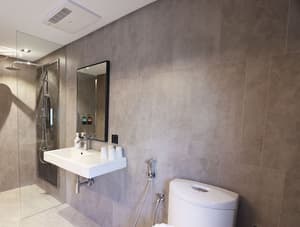 thumbnail: Bathroom