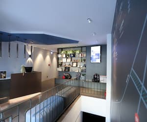 thumbnail: Reception hall