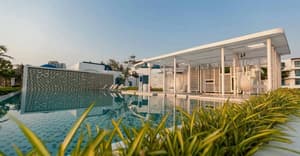 thumbnail: Outdoor pool