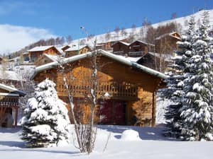thumbnail: General view