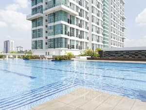thumbnail: Outdoor pool