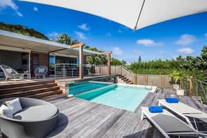 thumbnail: Outdoor pool