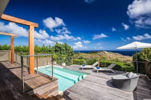 thumbnail: Outdoor pool