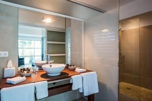 thumbnail: Bathroom sink